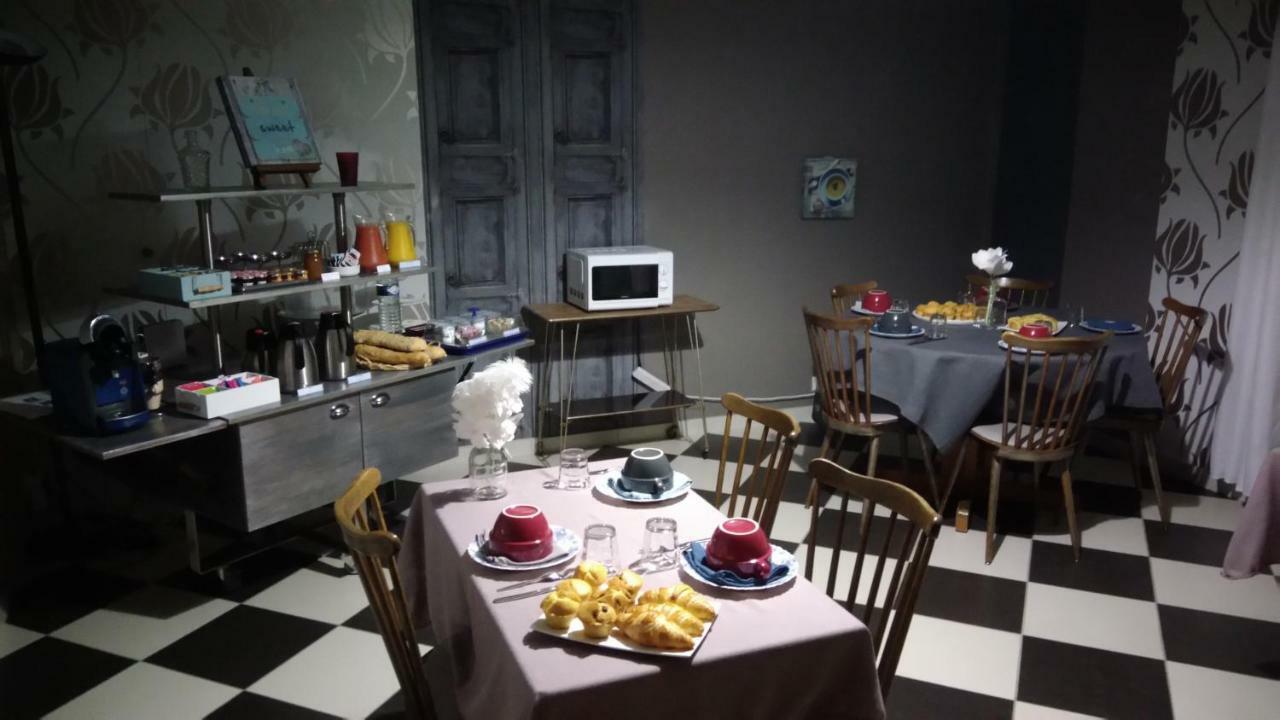 Les Clos Bleus Neuville-de-Poitou Экстерьер фото